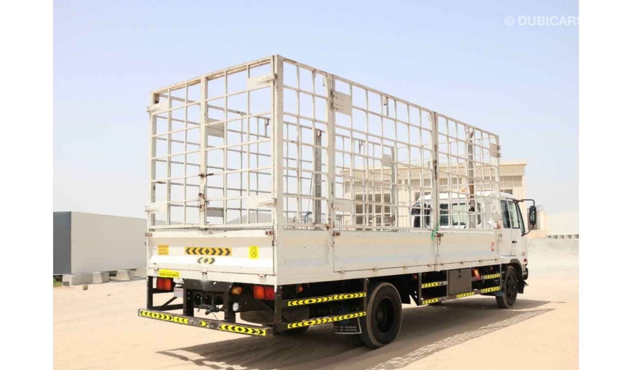 نيسان يونايتد ديزل 2016 - UD MK 210 - 7 TON - GCC SPECS  - EXCELLENT CONDITION VAT EXCLUDED