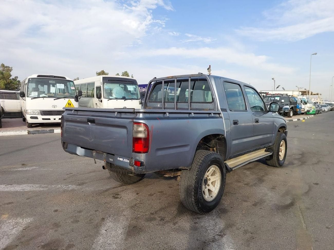 تويوتا هيلوكس (RAMADAN OFFER) TOYOTA HILUX PICKUP RHD 1999 MODEL 3.0 L DIESEL MANUAL(PM18236)