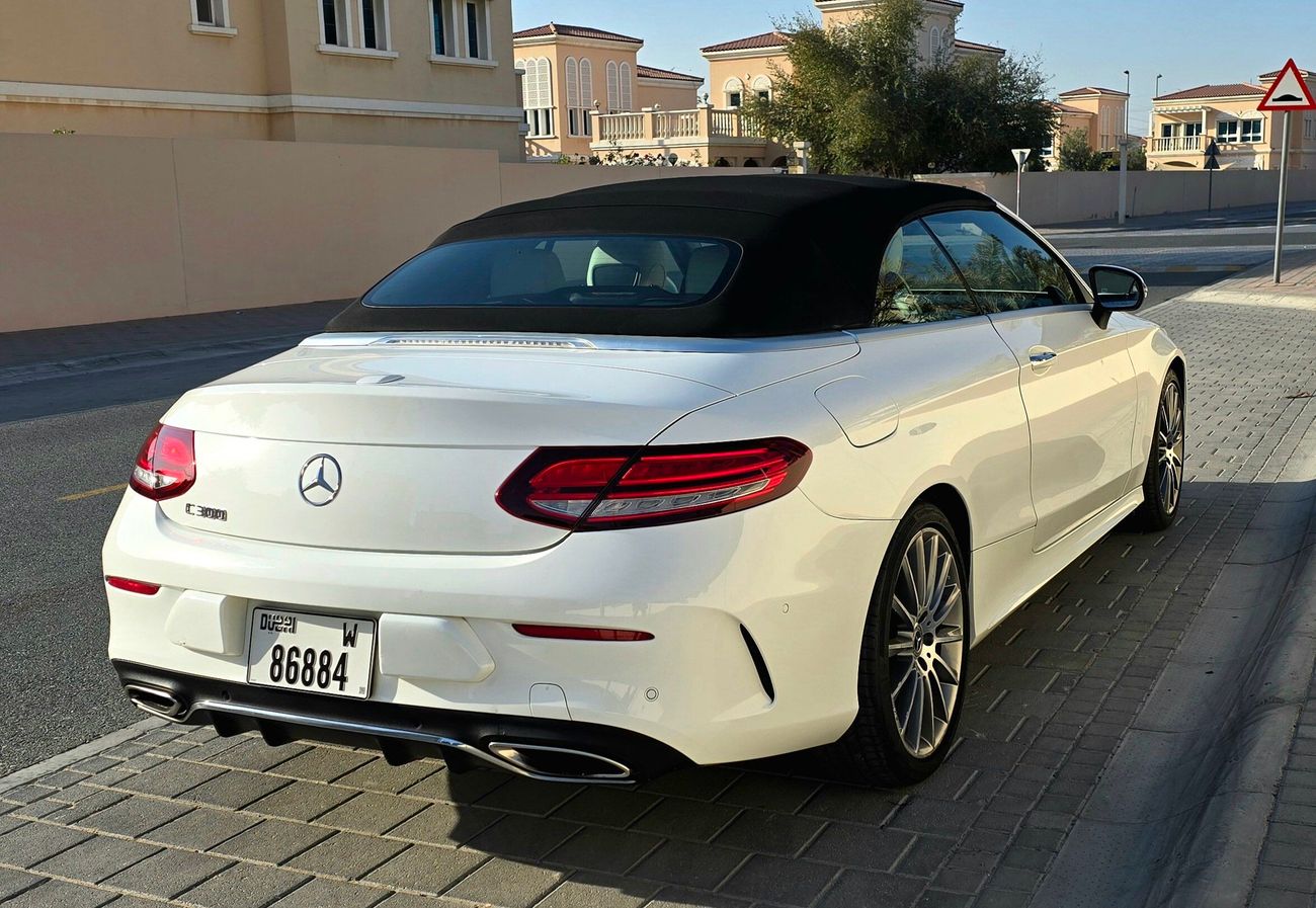 مرسيدس بنز C 300 كوبيه Convertible
