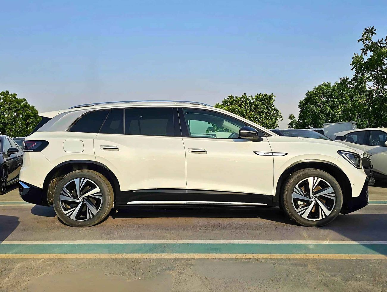 فولكس واجن ID.6 CROZZ PRO | 360* CAMERA | FULL OPTION ELECTRIC | CODE # 69091