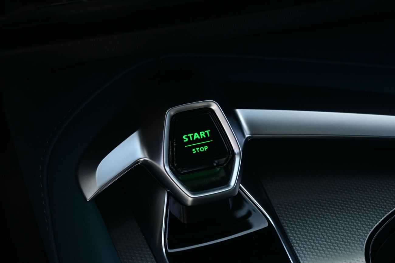 MG 7 MG7 1.5L Turbo, Petrol, FWD Model 2025 Color Grey