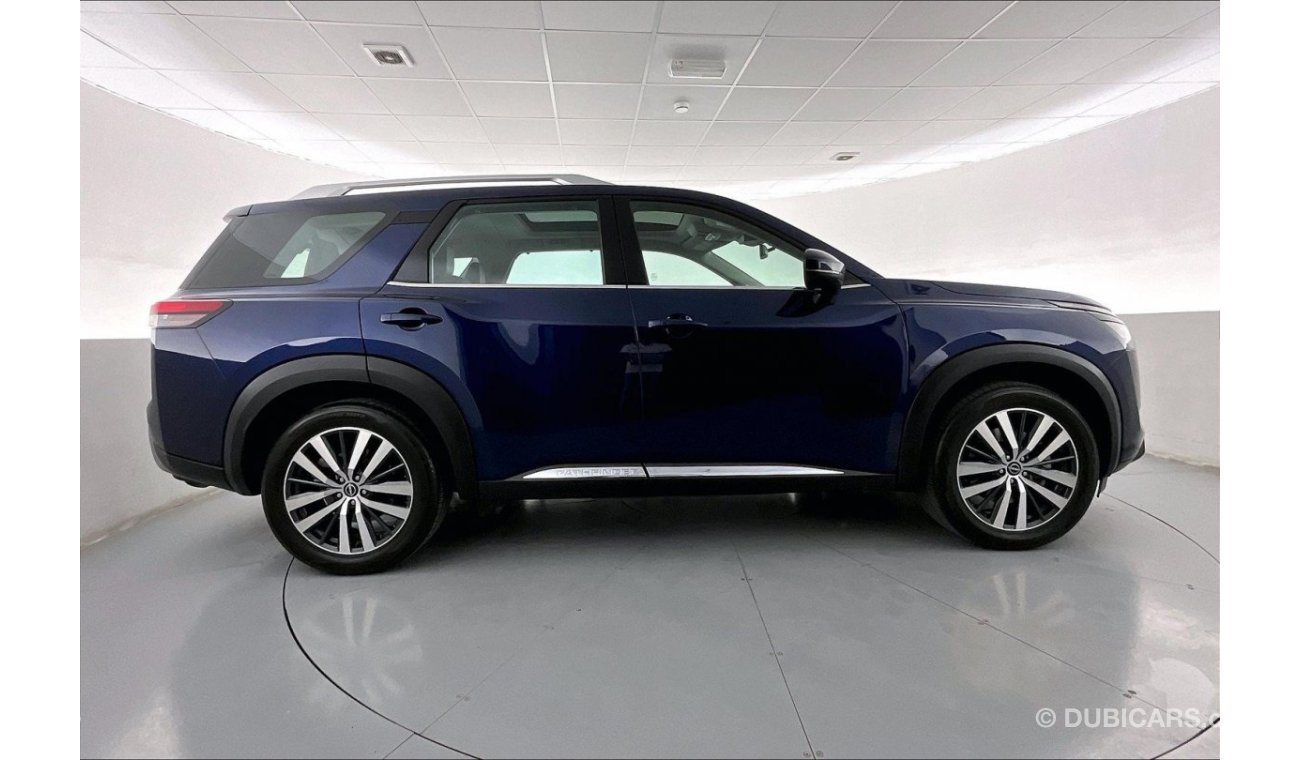 نيسان باثفايندر SL | عرض العيد الحصري | خالية من أضرار الفيضانات