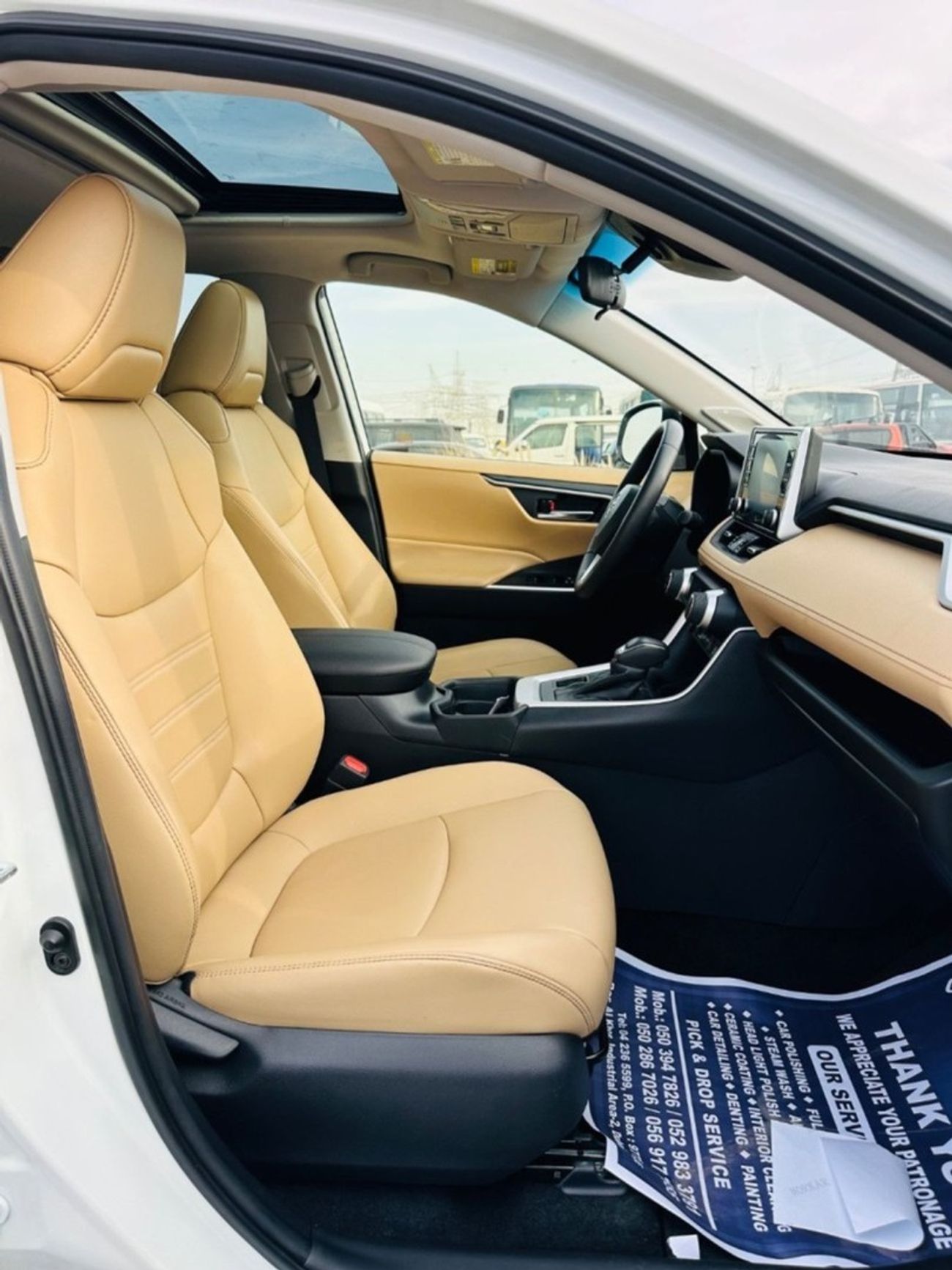 Toyota RAV4 XLE premium, sunroof,leather seats,JBL ,limited rims