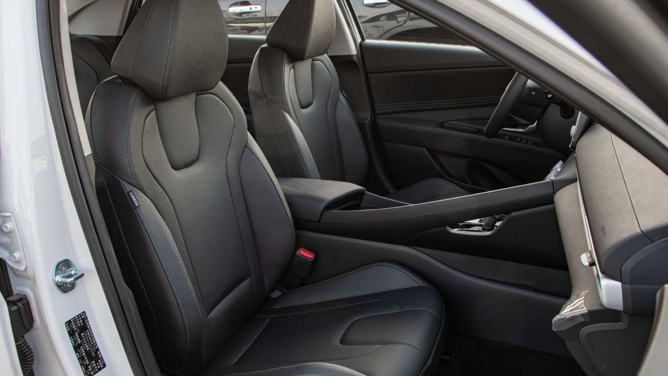 Hyundai Elantra 1.5L CVT GLX ELITE | 2025 | For Local Registration +10%