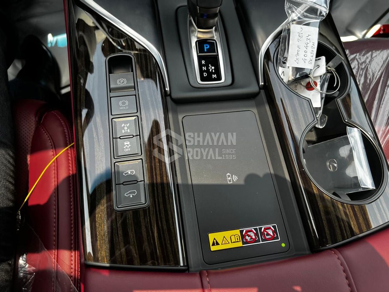 Lexus LX 700h TURBO SPORT 3.5L HYBRID V6 TT 7-SEATS 4WD AT 2025MY