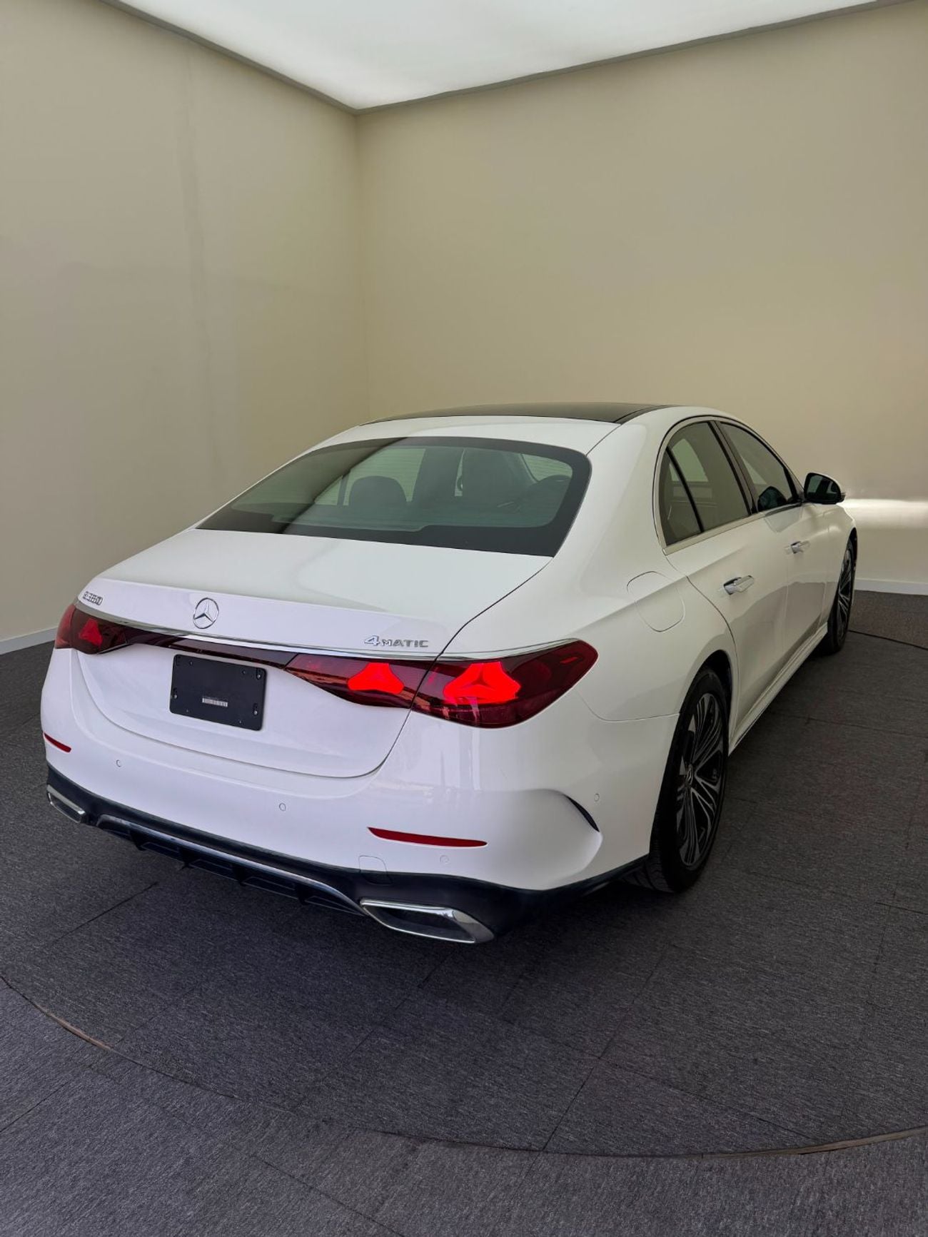 Mercedes Benz E350