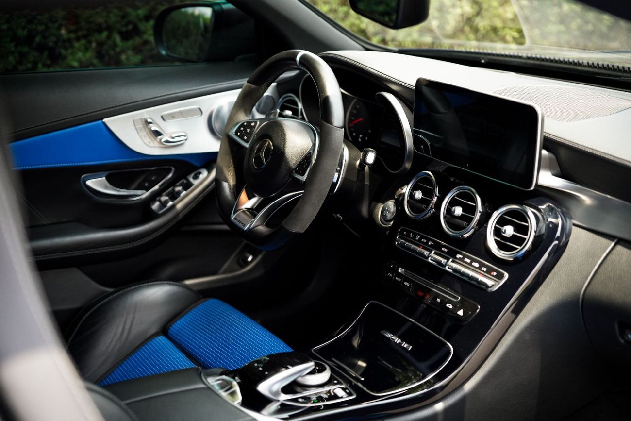 مرسيدس بنز C 63S AMG 4.0L V8 BiTurbo, 510 HP Convertible