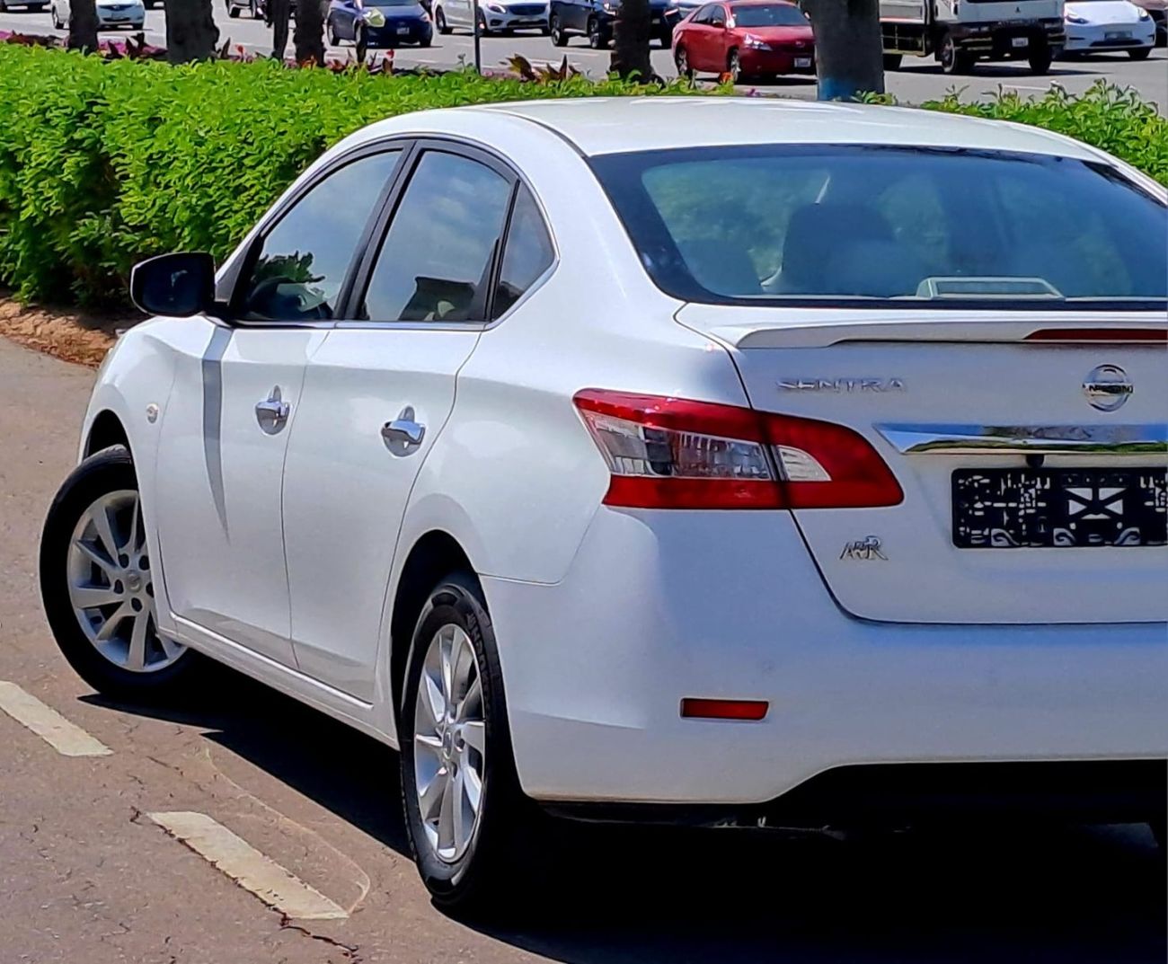 Nissan Sentra SV 1.8L 540-Monthly l GCC l 1.8L, Cruise, Camera l Accident Free