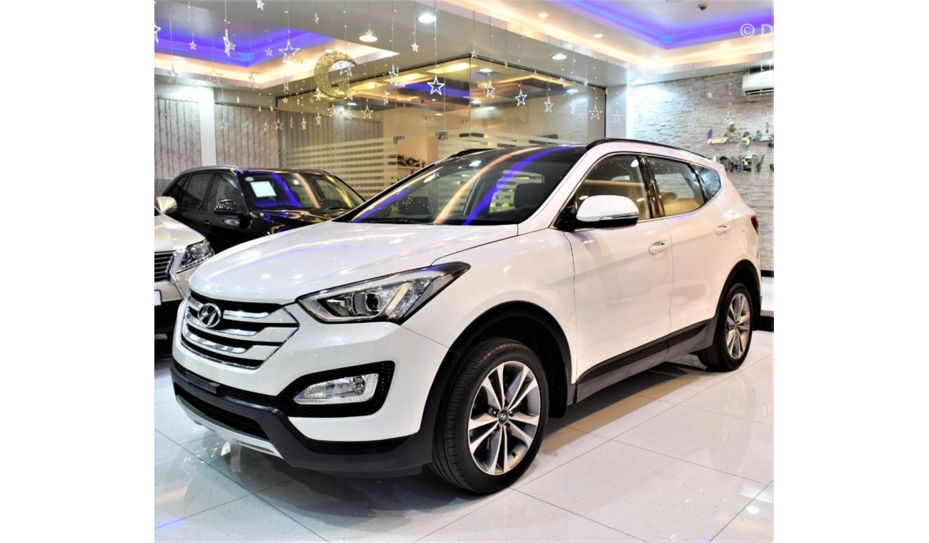 Hyundai Santa Fe AMAZING Hyundai SantaFe 4WD 2015 Model!! in White Color! GCC Specs