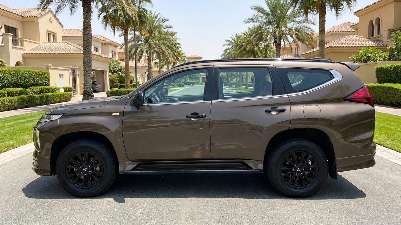 Mitsubishi Montero Sport GLS MIDLINE 2022 | AED 999/Month | 0 DP | 30 Day Return | Warranty | Service History