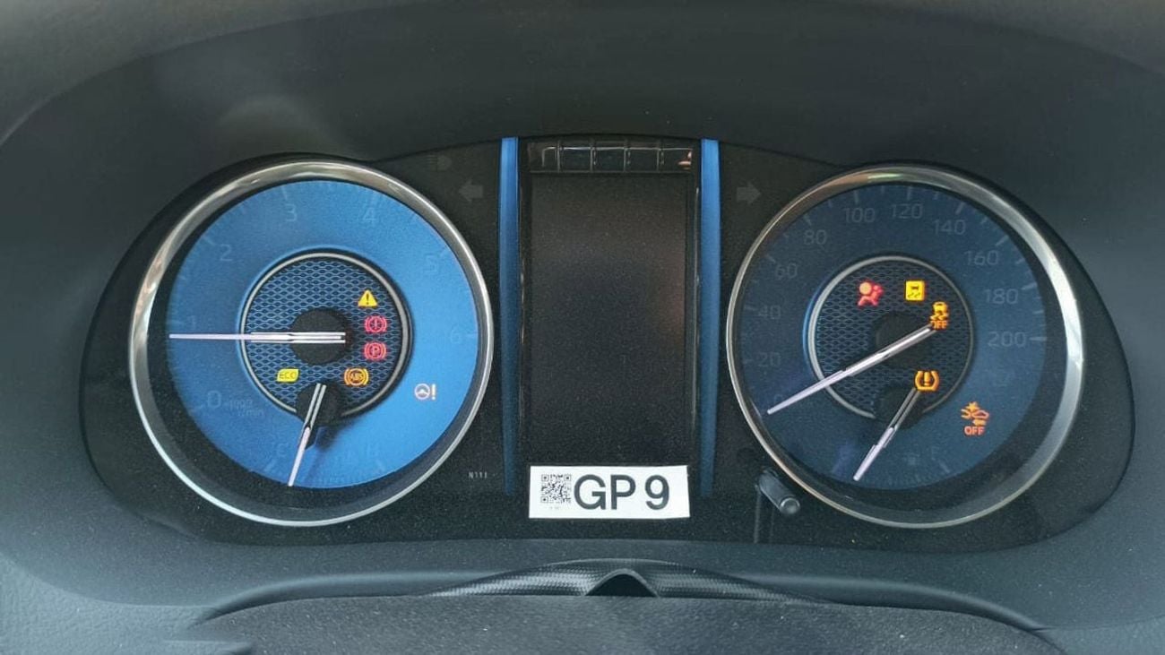 تويوتا فورتونر SR5 - 2.8L Diesel 4x4 | Full Option SUV with 360 Camera, Radar, Diff Lock, Cooling Seats, GCC Specs