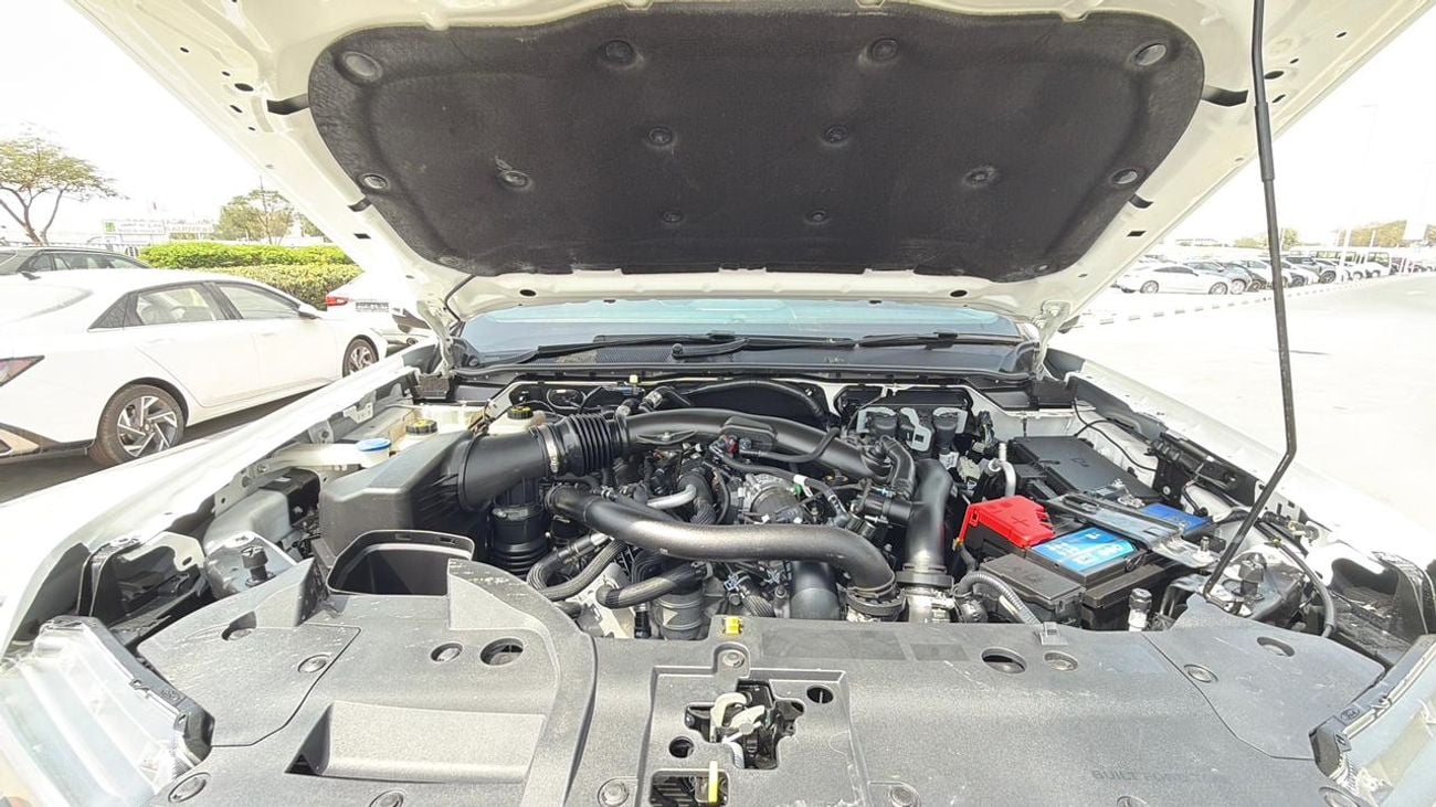 فورد رينجر رابتور 2024 | 3.0L PETROL ENGINE | AT | RHD | 4X4 HEAVY SPORT BAR | TESLA STYLE SCREEN | DIGITAL INSTRUMENT