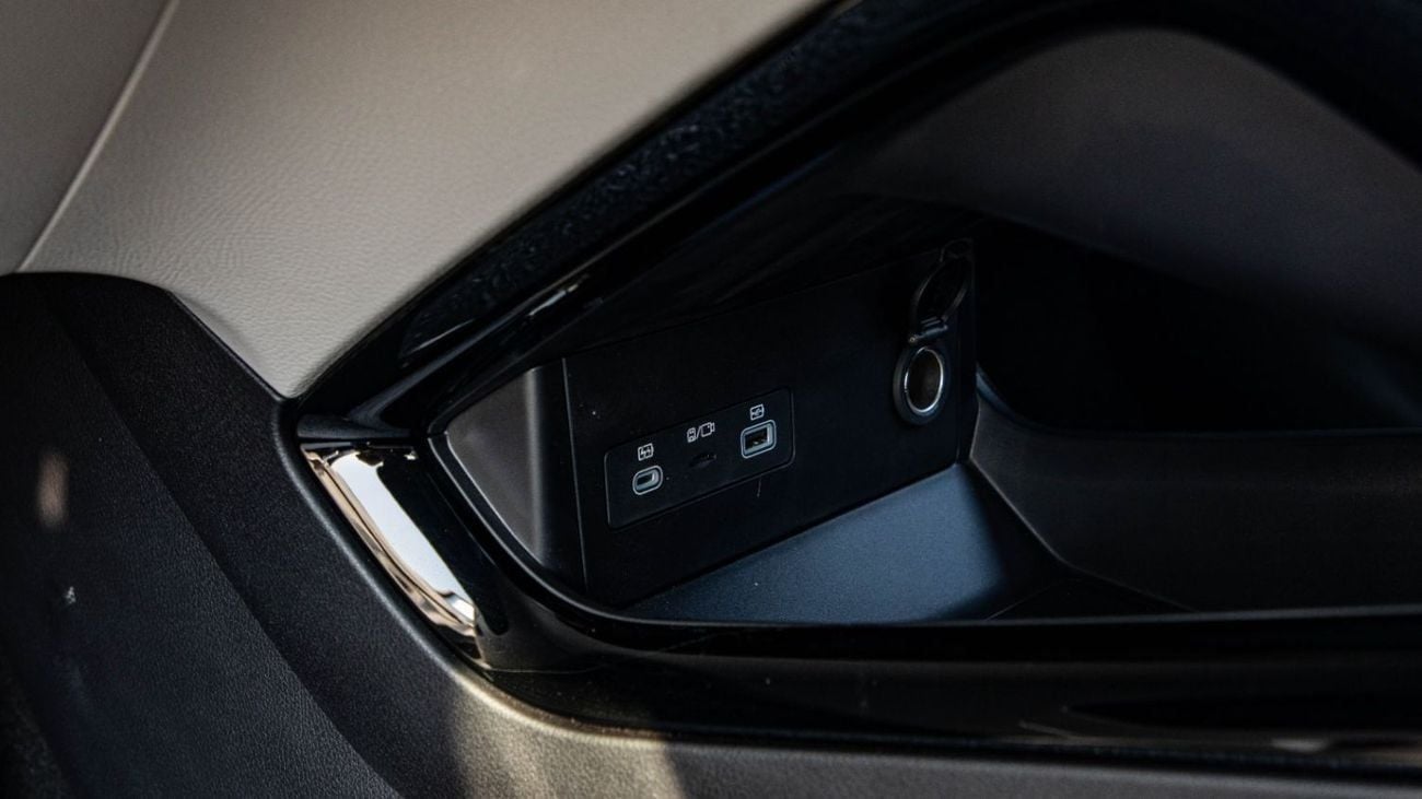 بي واي دي سونغ بلس FWD DM-i 112KM Premium Edition | For Local Registration +10%