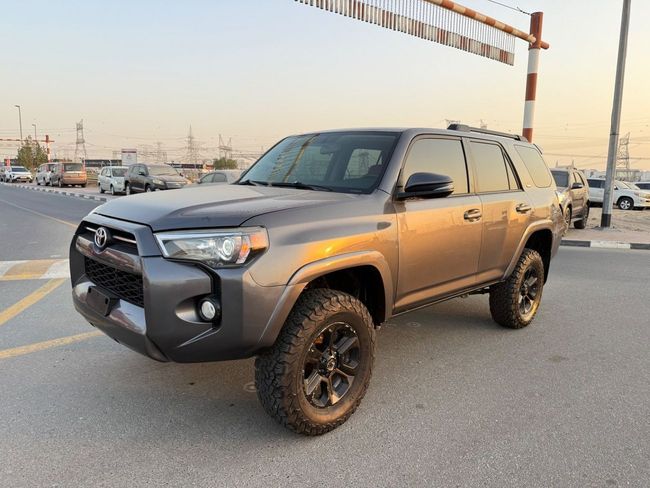 Toyota 4Runner — фото 1