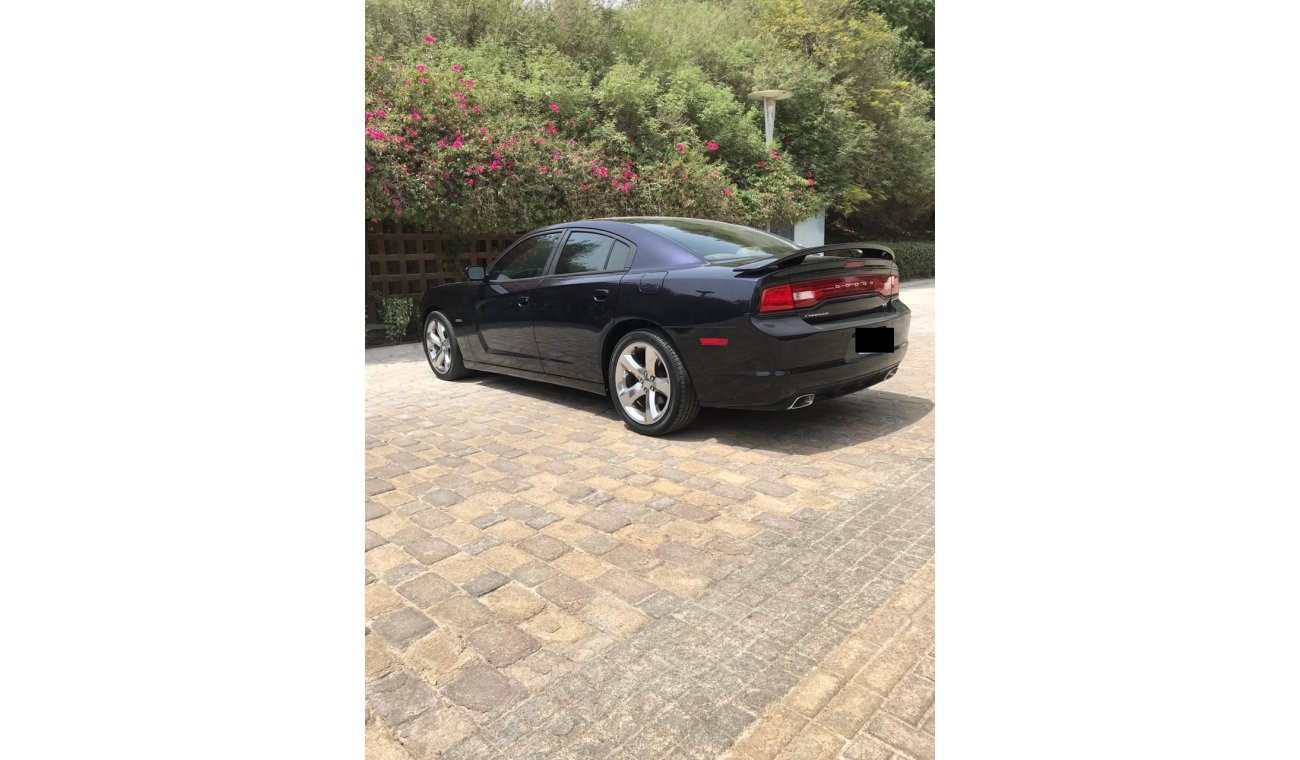 Dodge Charger 5.7, GCC, FULLY MAINTAIN BY AGENCY ,FULL OPTION,765 X 48 0% DOWN PAYMENT