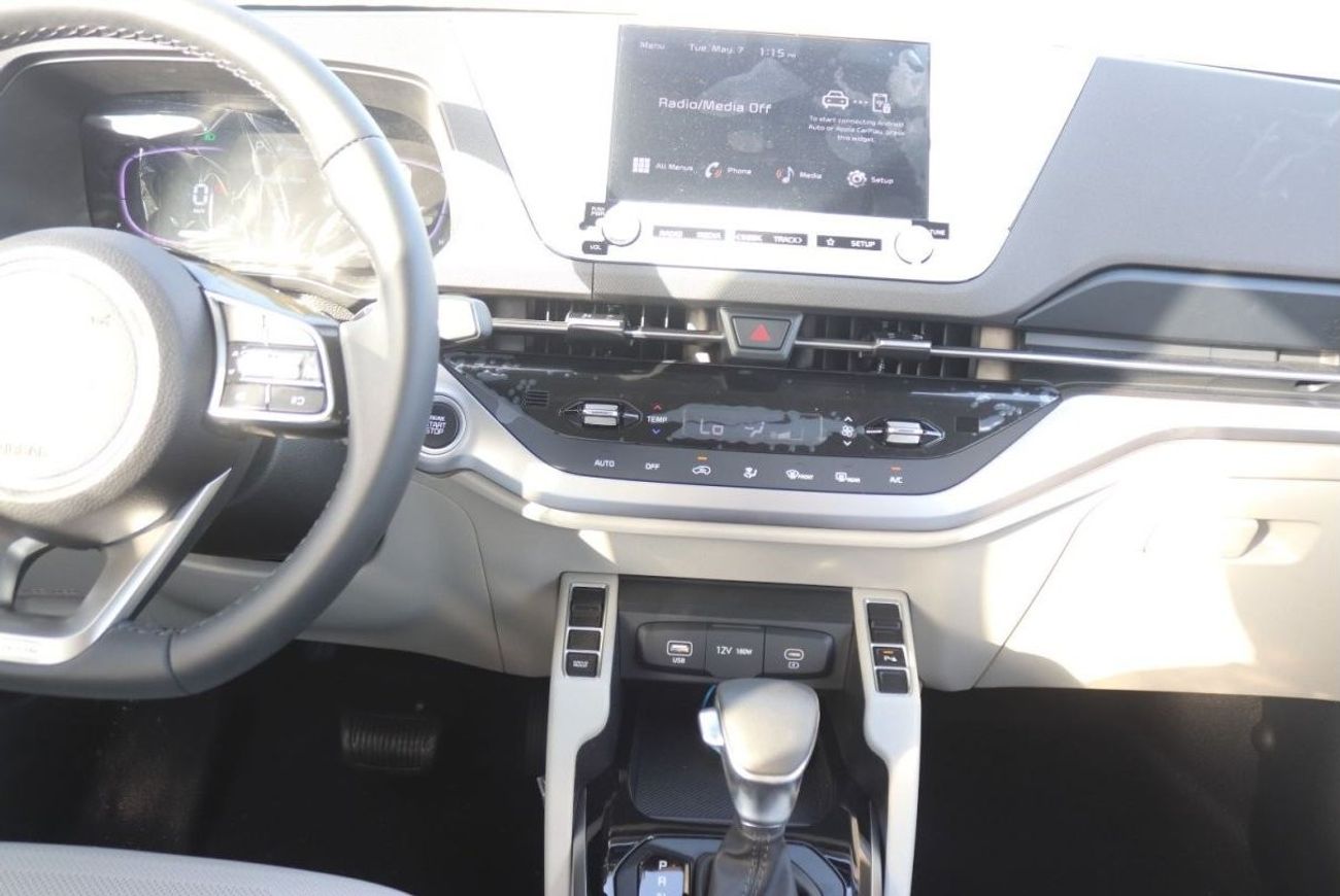 Kia Carens 1.5L ,7 SEATER, LEATHER SEAT, PUSH START,PARKING SENSOR, FOG LIGHTS, MODEL 2024