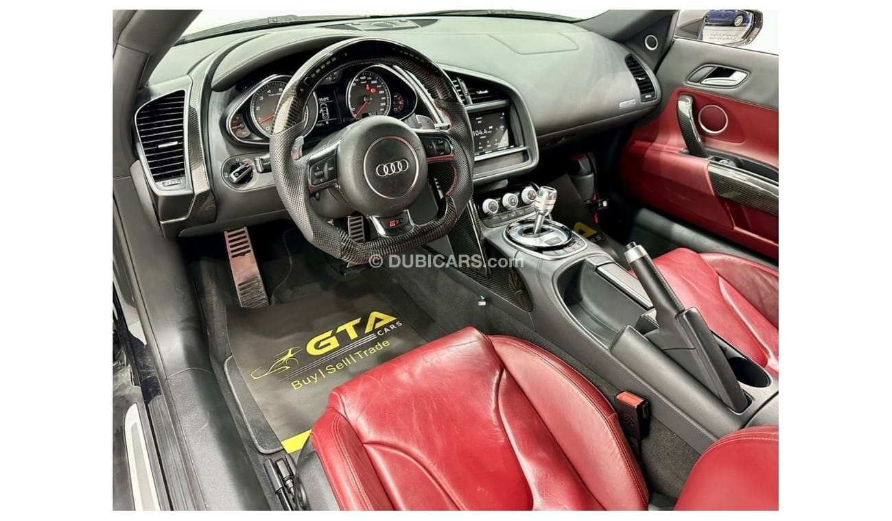 Audi R8 2014 Audi R8 Sport V8, Service History, Carbon Fibre Edition, GCC