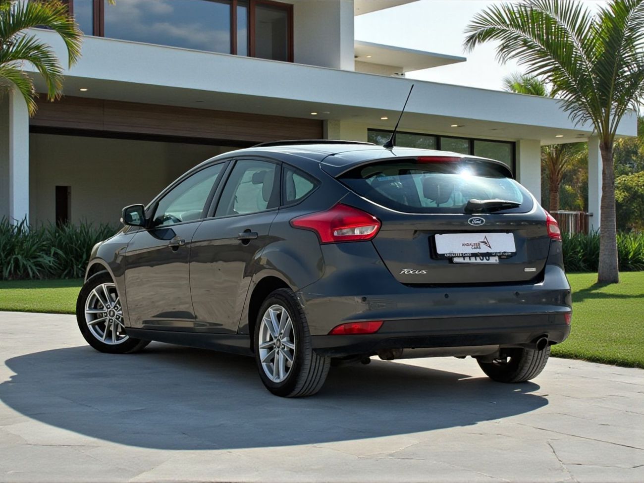 Ford Focus 1.5L A/T Eco boost | 2017 | GCC SPECS | AED 870 per month