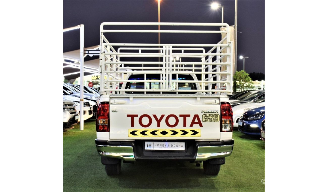 Toyota Hilux AMAZING Utility Pickup! GL 2016 Model!! in White Color! GCC Specs