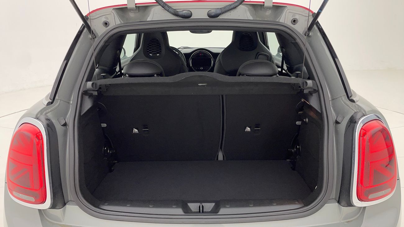 ميني كوبر JOHN COOPER WORKS 2 | بدون دفعة مقدمة | اختبار قيادة مجاني للمنزل