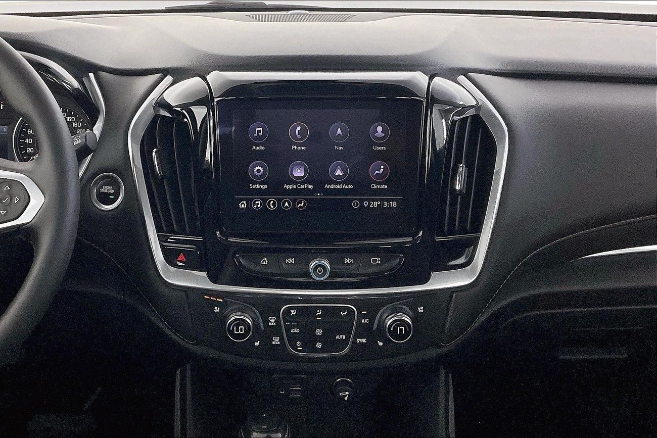 ميتسوبيشي باجيرو GLS Midline w/sunroof | شامل الضمان | 0 ﺪﻔﻋﺓ ﺃﻮﻟﻯ