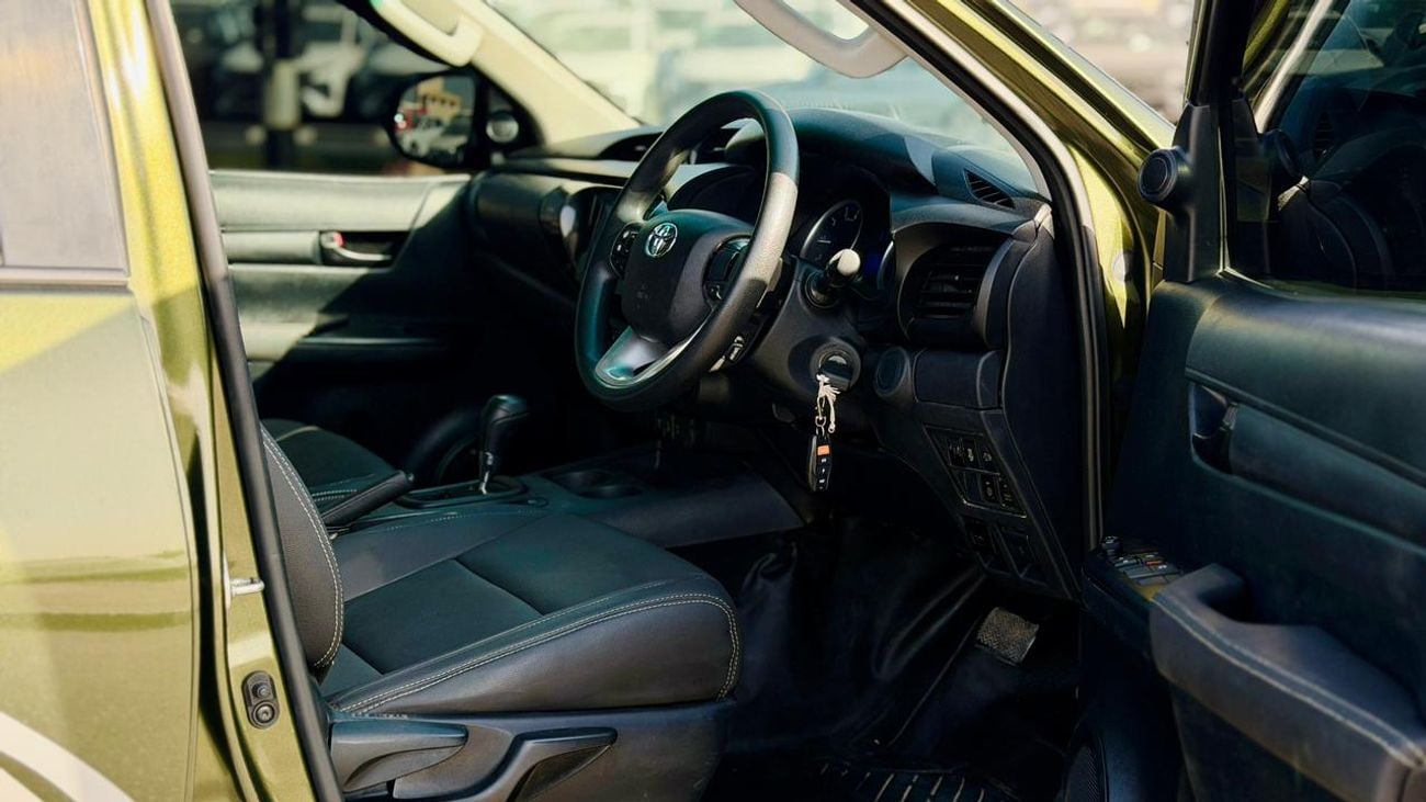 تويوتا هيلوكس -