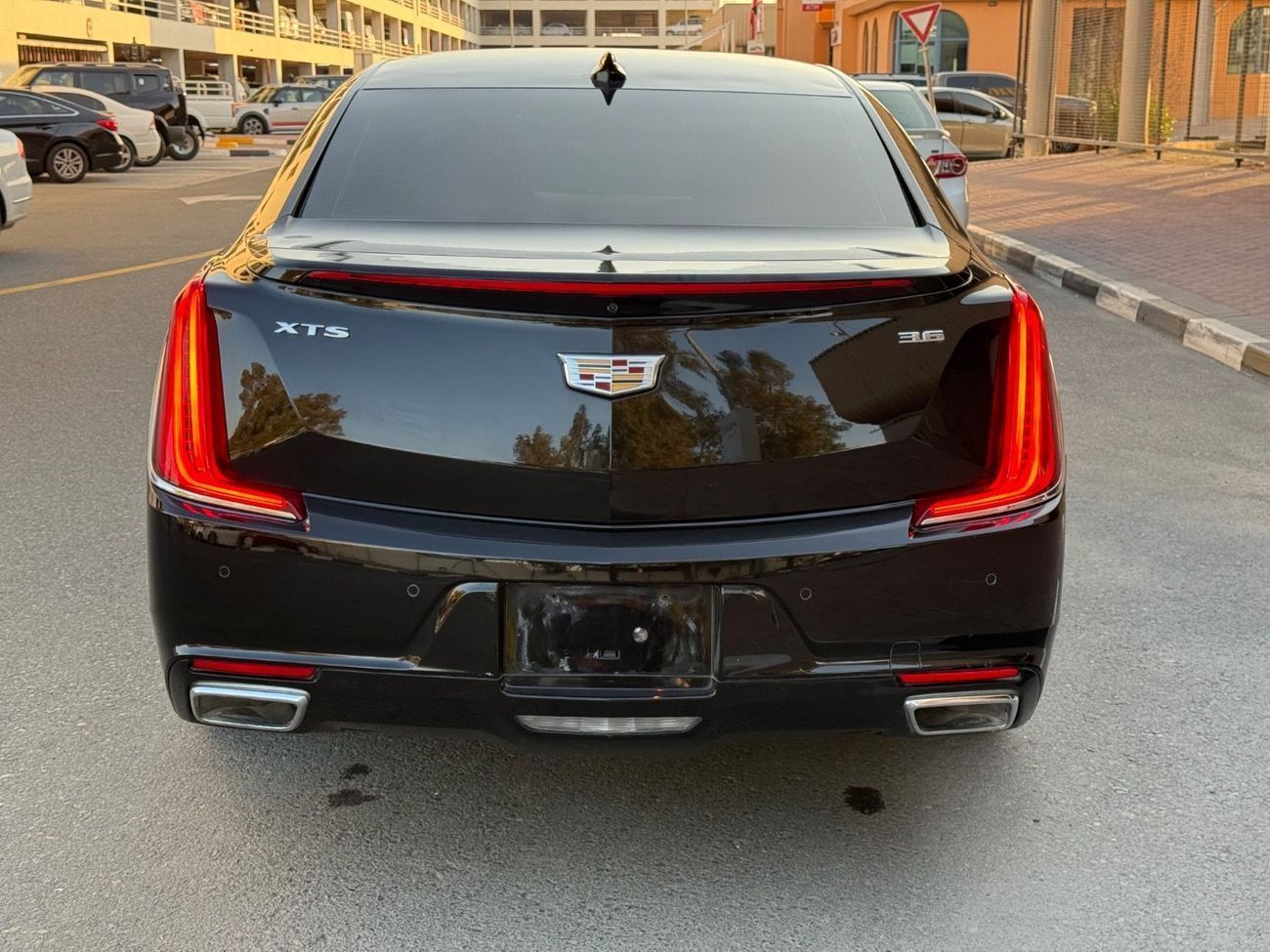Cadillac XTS LUXURY 2018 3.6L CANADA SPEC
