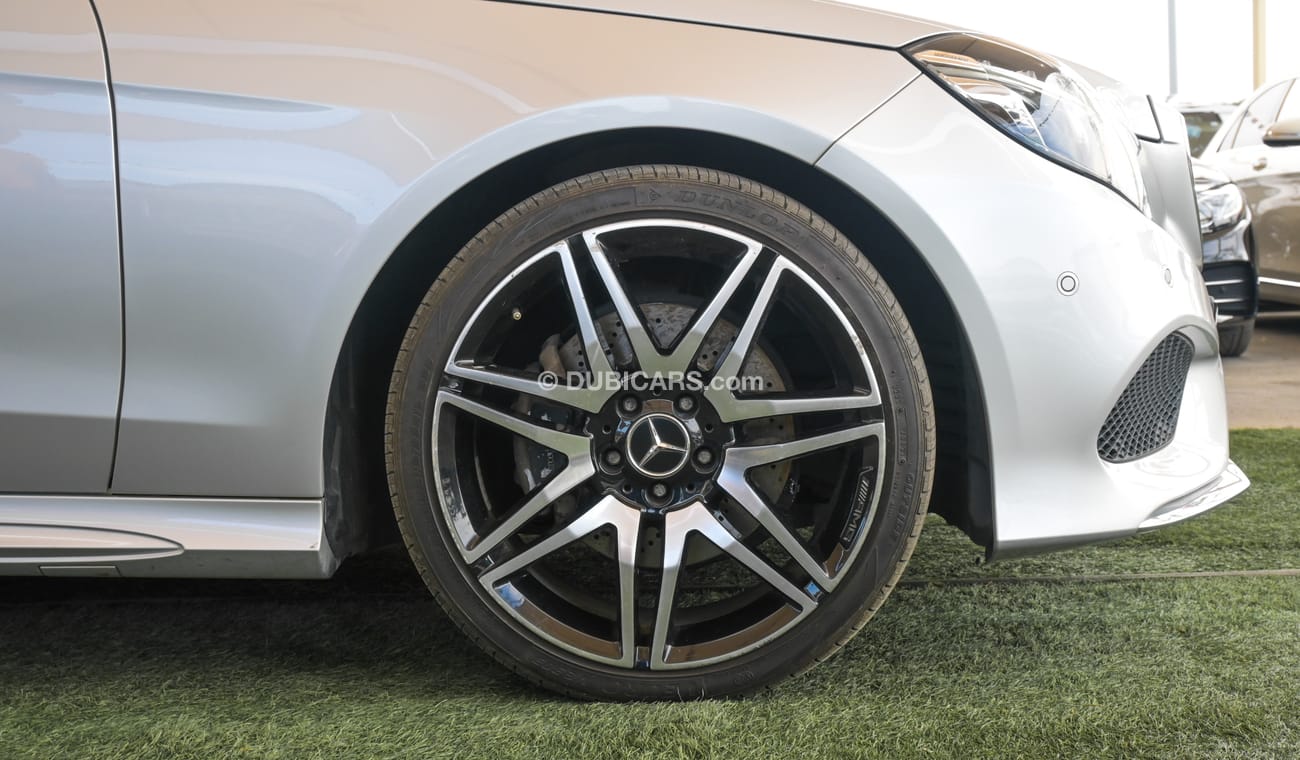 Mercedes-Benz E300 4Matic