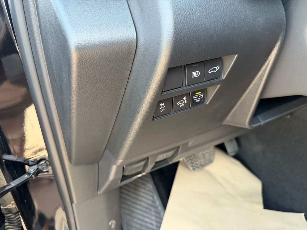 تويوتا لاند كروزر Toyota Land Cruiser VXR 3.5 2026 Full option Oman