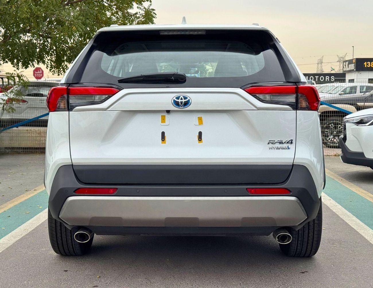 تويوتا راف ٤ ELITE / 2.5L HYBRID / 360* WITH PANORAMIC ROOF / FULL OPTION (CODE # HYBRID)