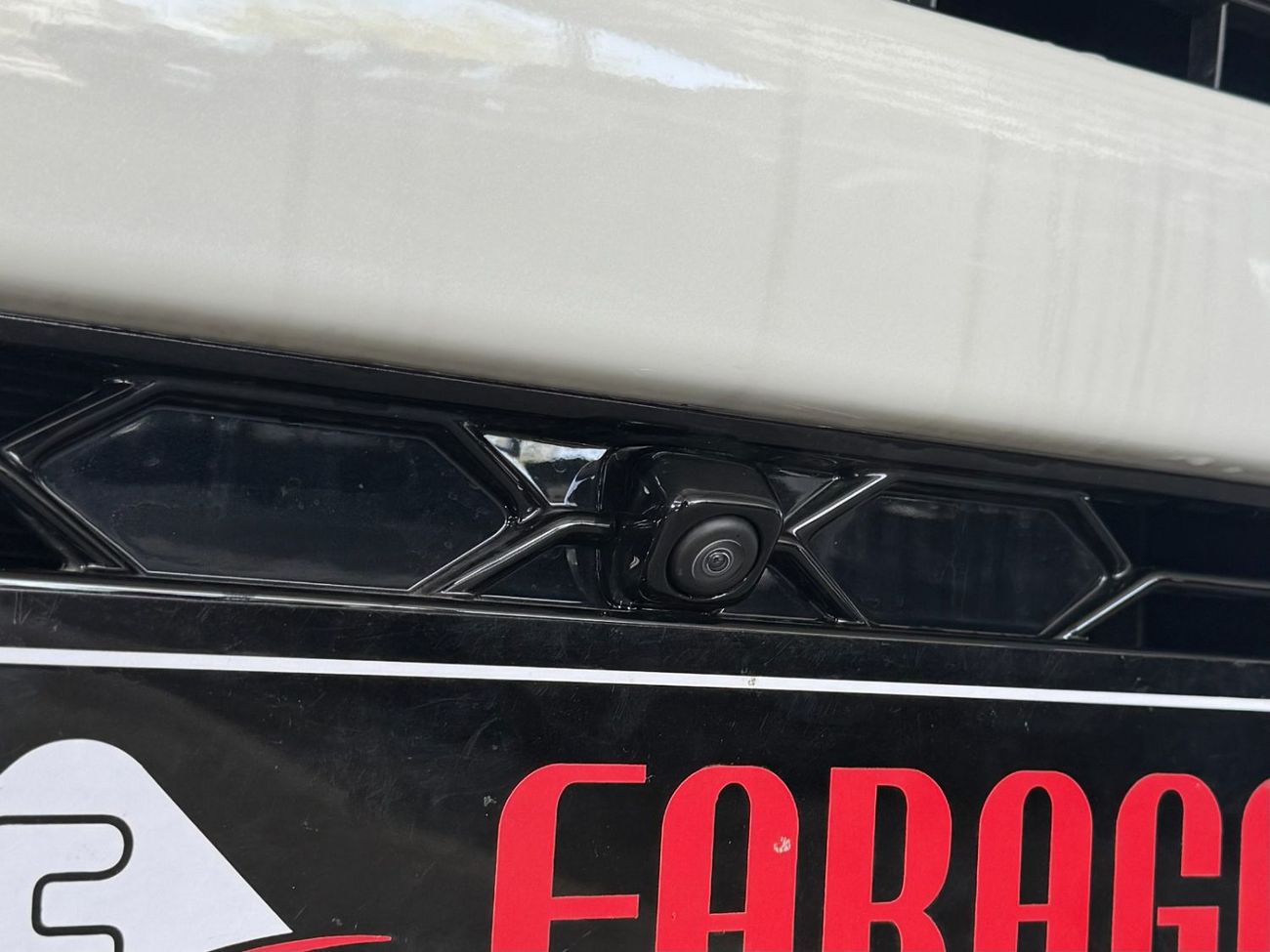 تويوتا أوربان كروزر URBAN CRUISER GLX 1.5 PANORAMA **EXPORT ONLY**التصدير فقط خارج الخليج***