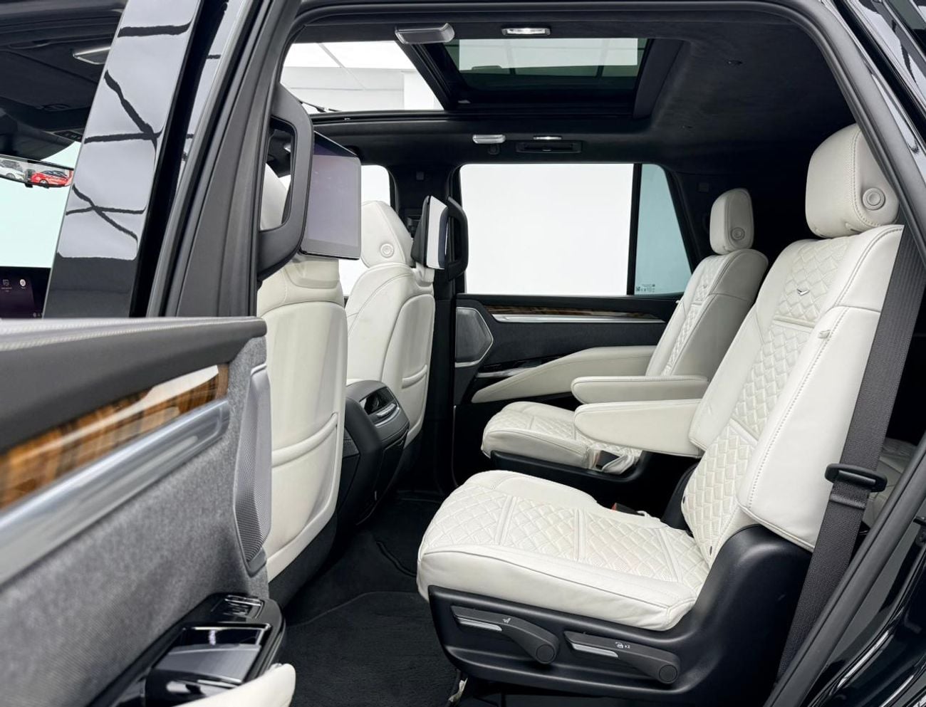 Cadillac Escalade 2025 Cadillac Escalade Sport Platinum, 03/2030 Cadillac Warranty + Service Contract, Full Cadillac S