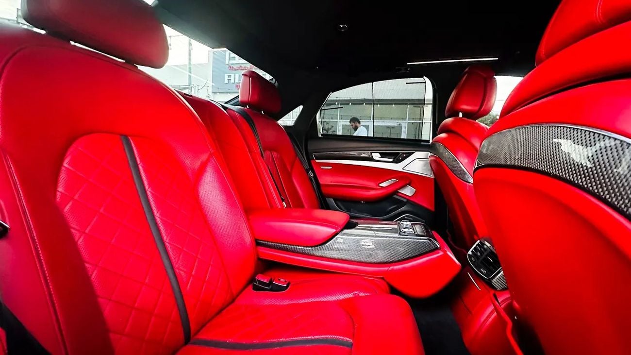 Audi S8 4.0 TFSI quattro - GCC Specs