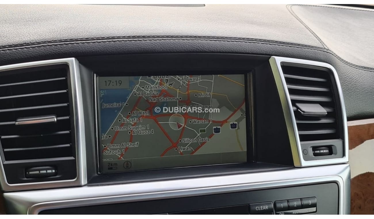 Mercedes-Benz GL 500 2015 4.7L Turbocharged V8 Partial Service History GCC Perfect Condition