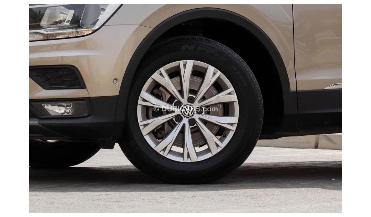 Volkswagen Tiguan SE 5N