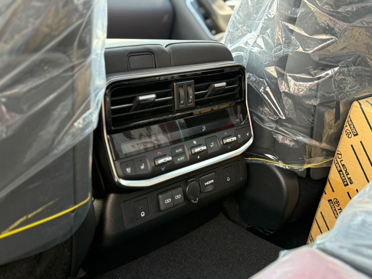 Toyota Land Cruiser VXR -Z 3.3L DIESEL TWIN TURBO 2025 MODEL