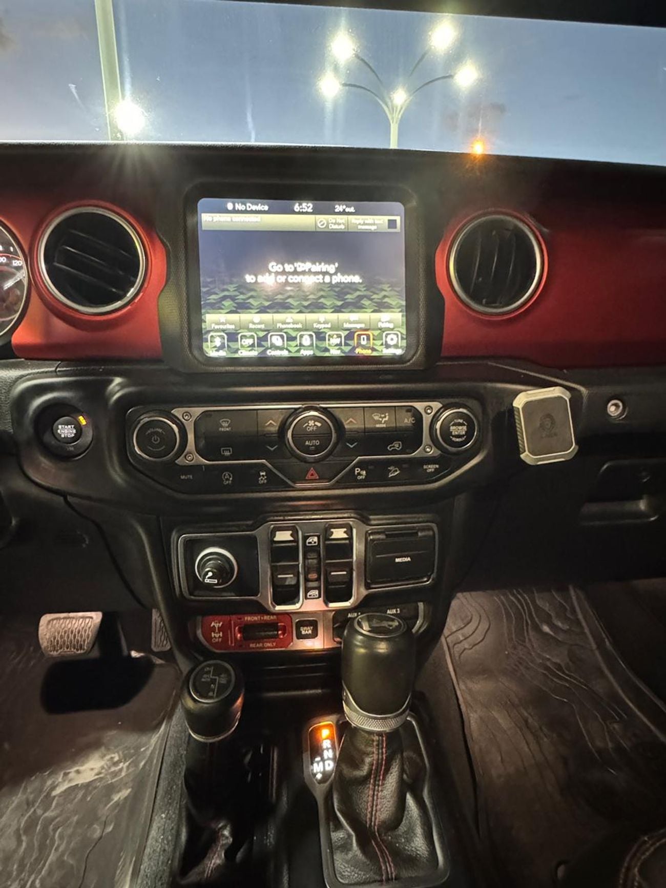 جيب رانجلر Rubicon 3.6L A/T (5 Seater)