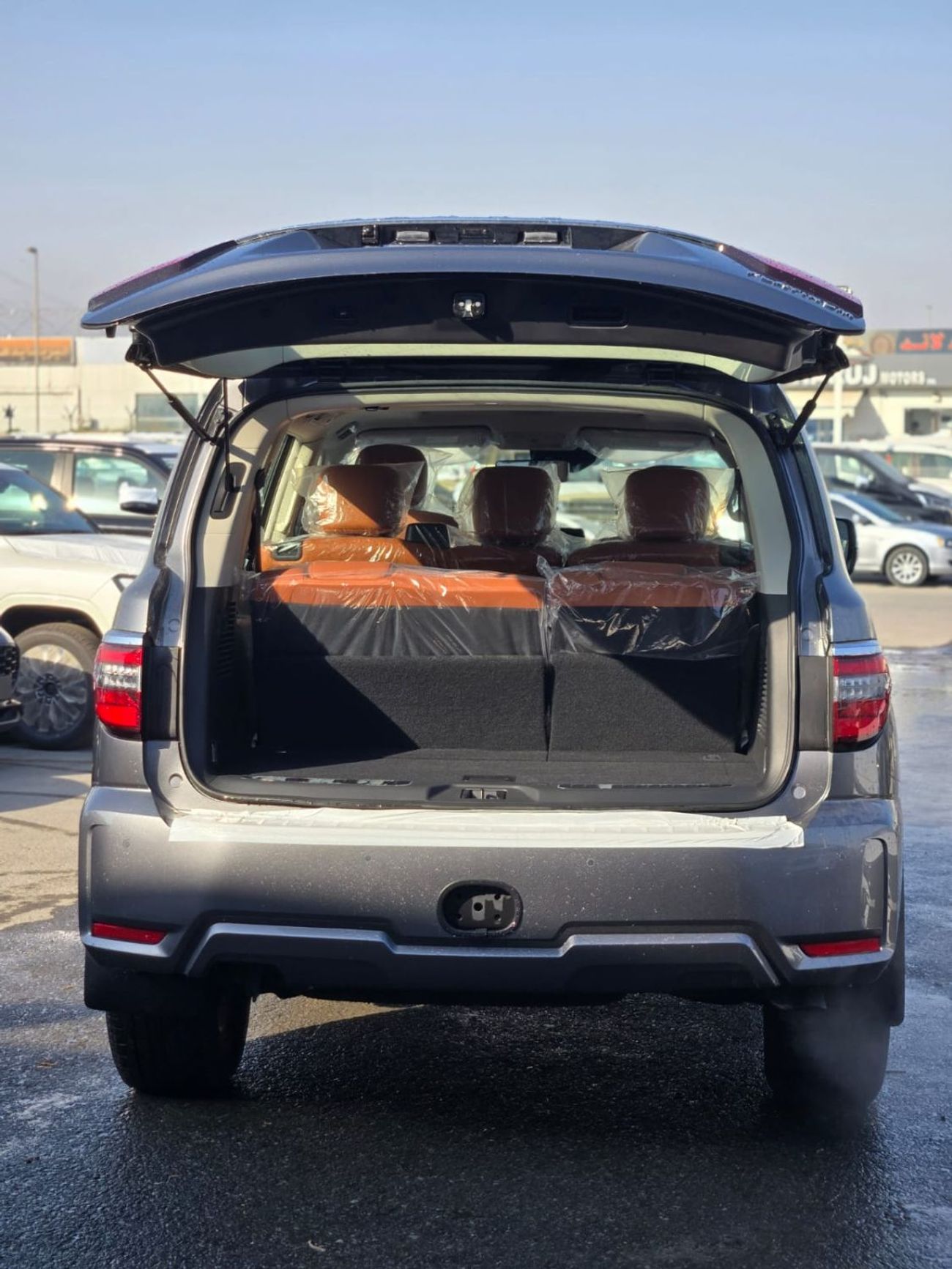 Nissan Patrol SE Platinum 4.0L Petrol A/T Full Option