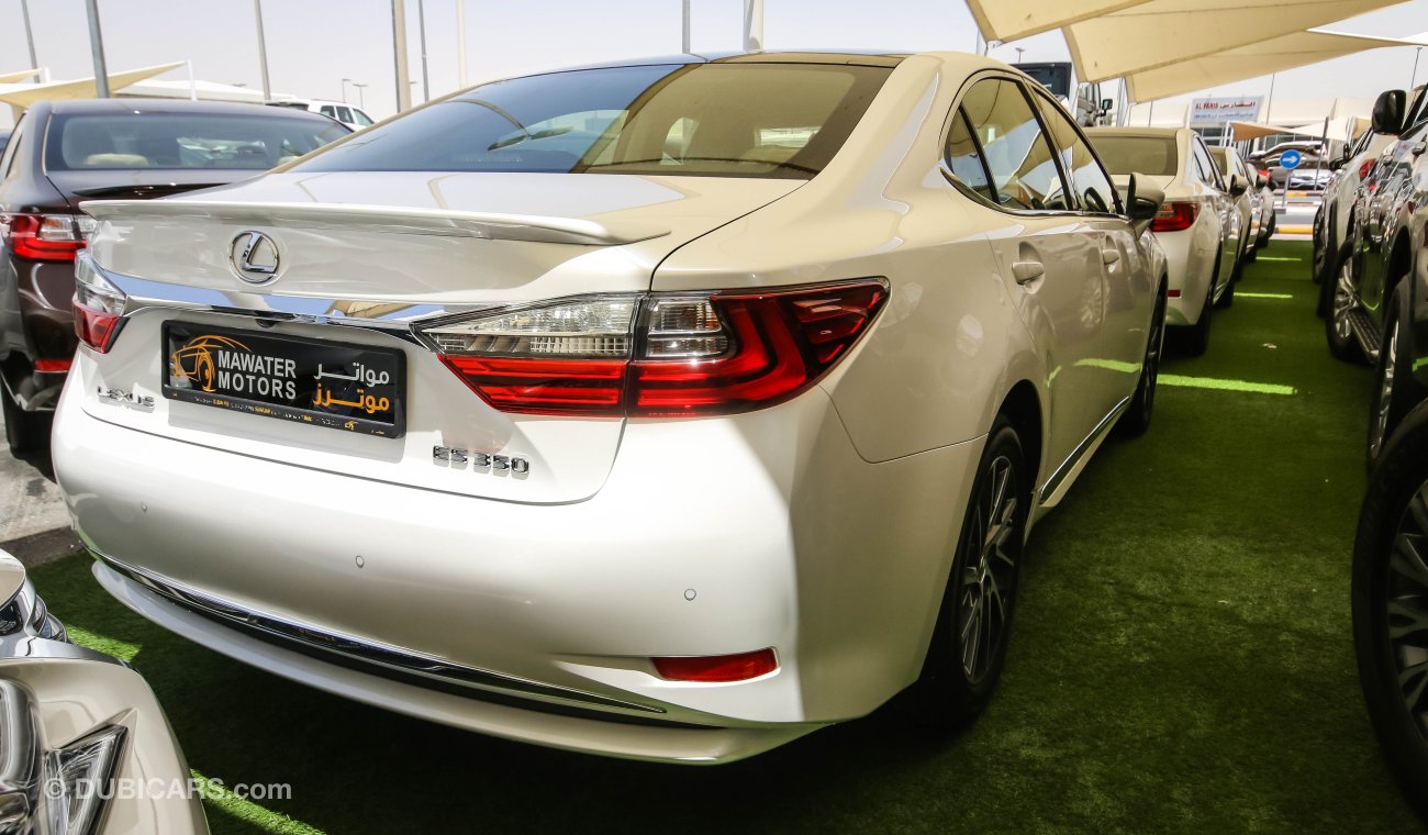 Lexus ES350