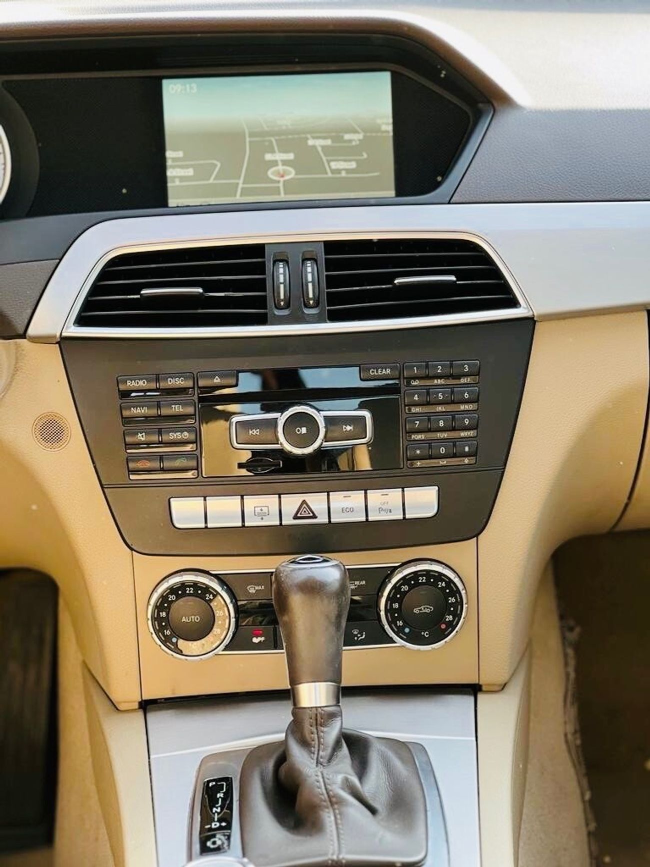 Mercedes-Benz C 200 WDDGF4JB2EG246458