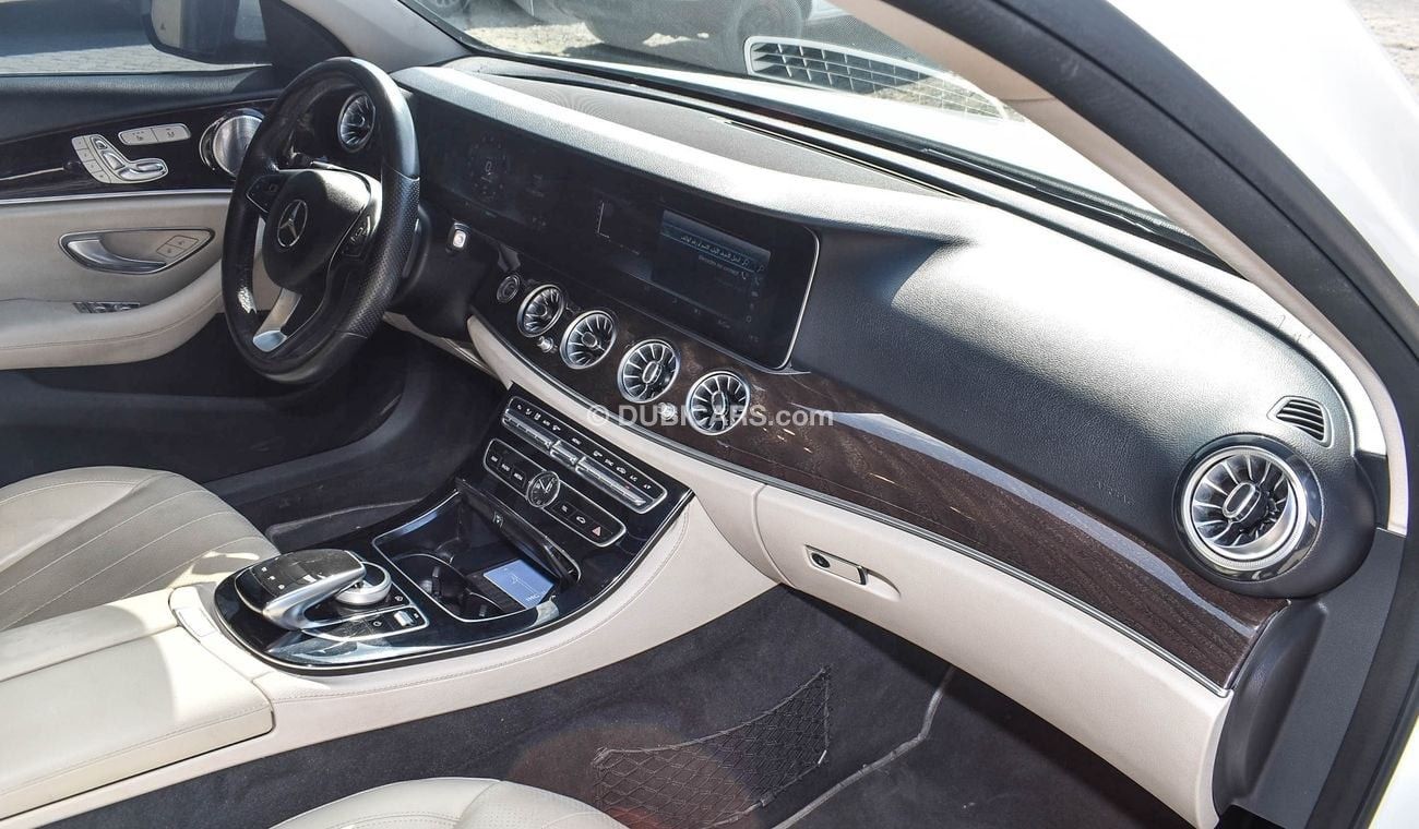 Mercedes-Benz E300