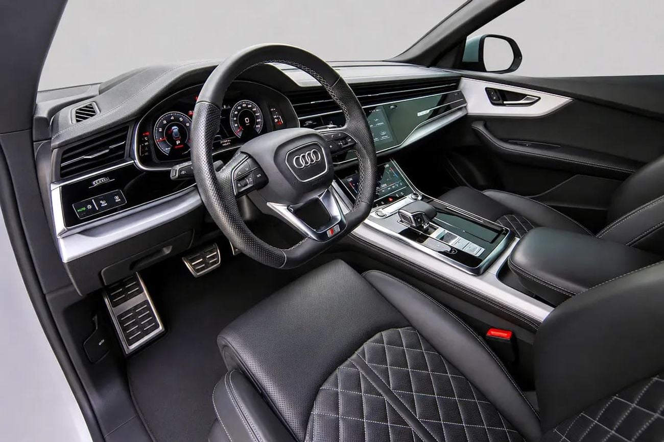 Audi Q8 55 TFSI | GCC Specs | Pristine Condition