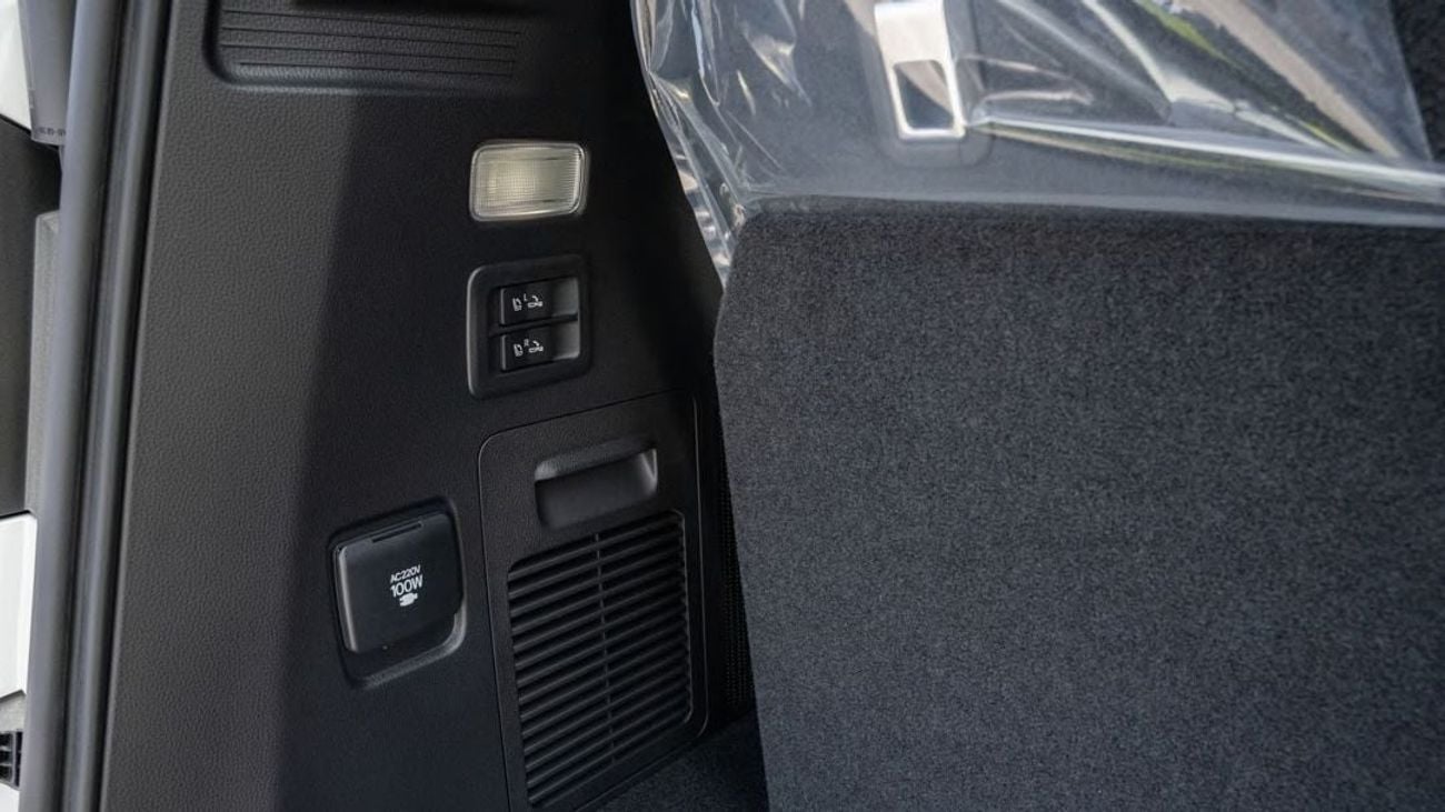 Toyota Land Cruiser Toyota LC300 GR-S 3.3 2025 Full with Radar and headup display