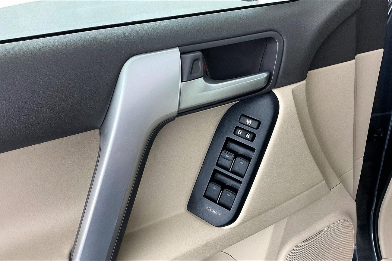 BMW 540i M Sport | 1 year free warranty | 0 Down Payment