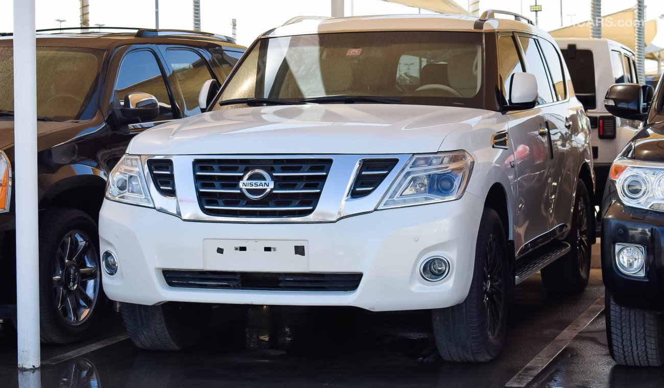 Nissan Patrol SE With Platinum VVEL DIG BADGE