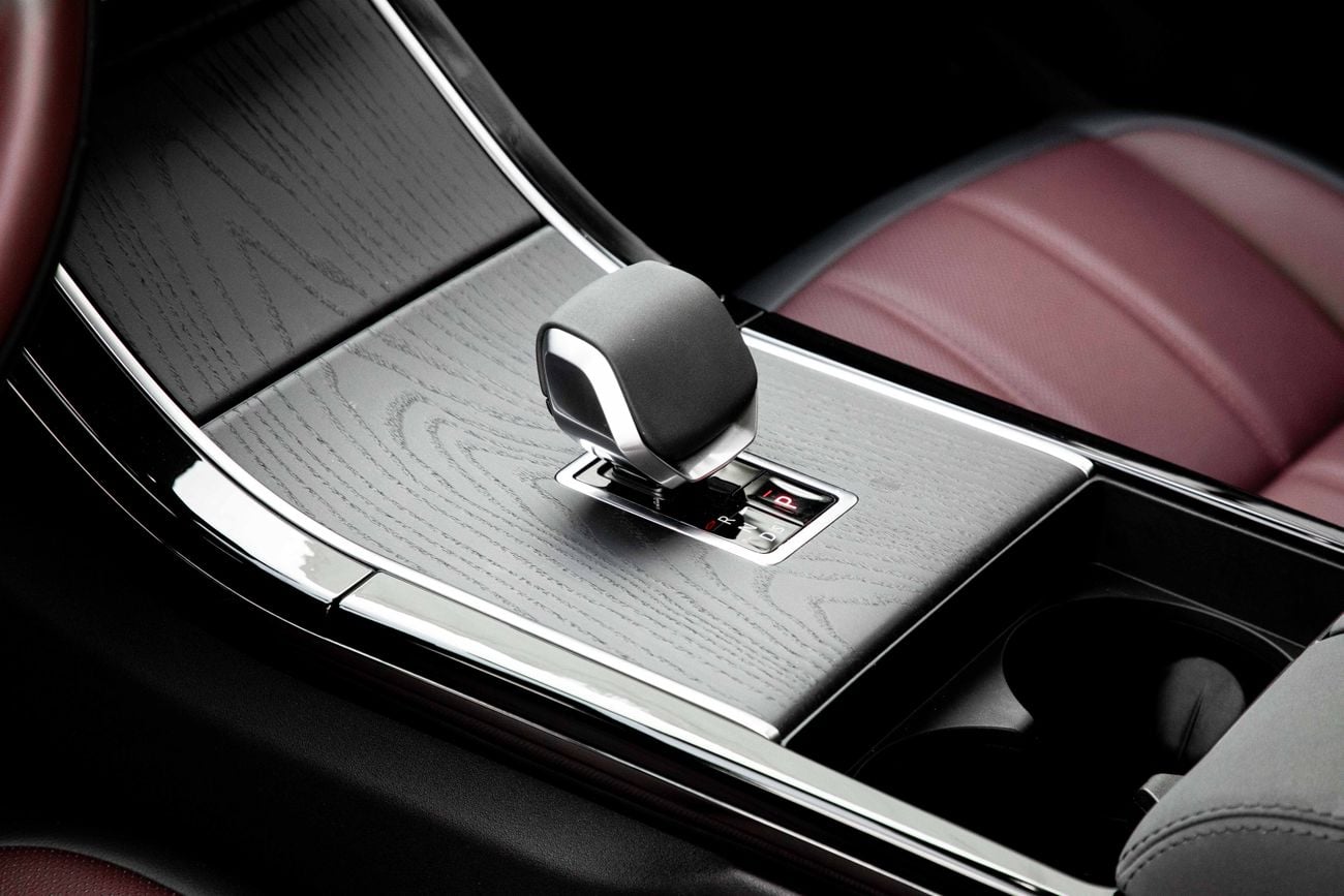 Land Rover Range Rover Evoque Range Rover Evoque P250 | 3,330 P.M | 0% Downpayment | Excellent Condition!