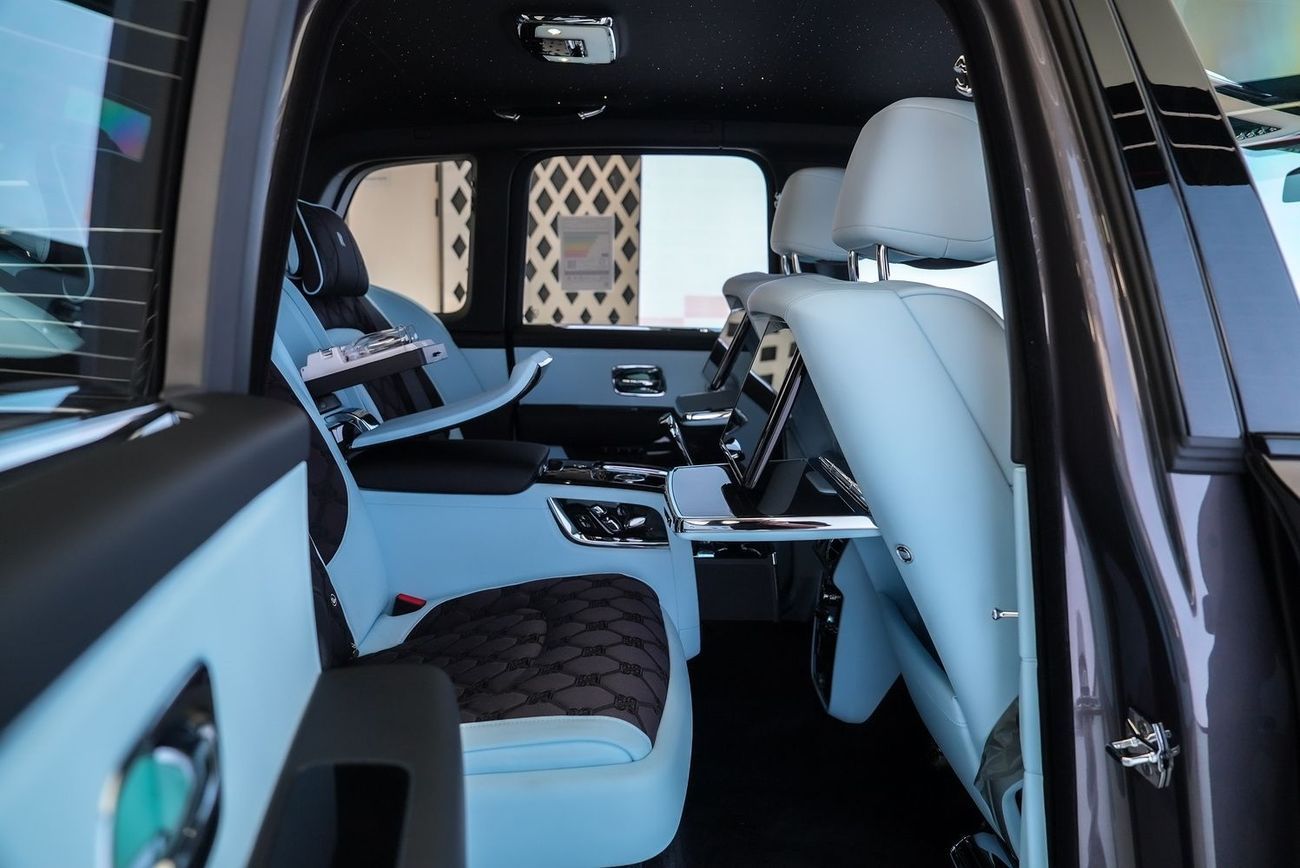 Rolls-Royce Cullinan Rolls Royce Cullinan Black Badge Series 2 Duality Seats