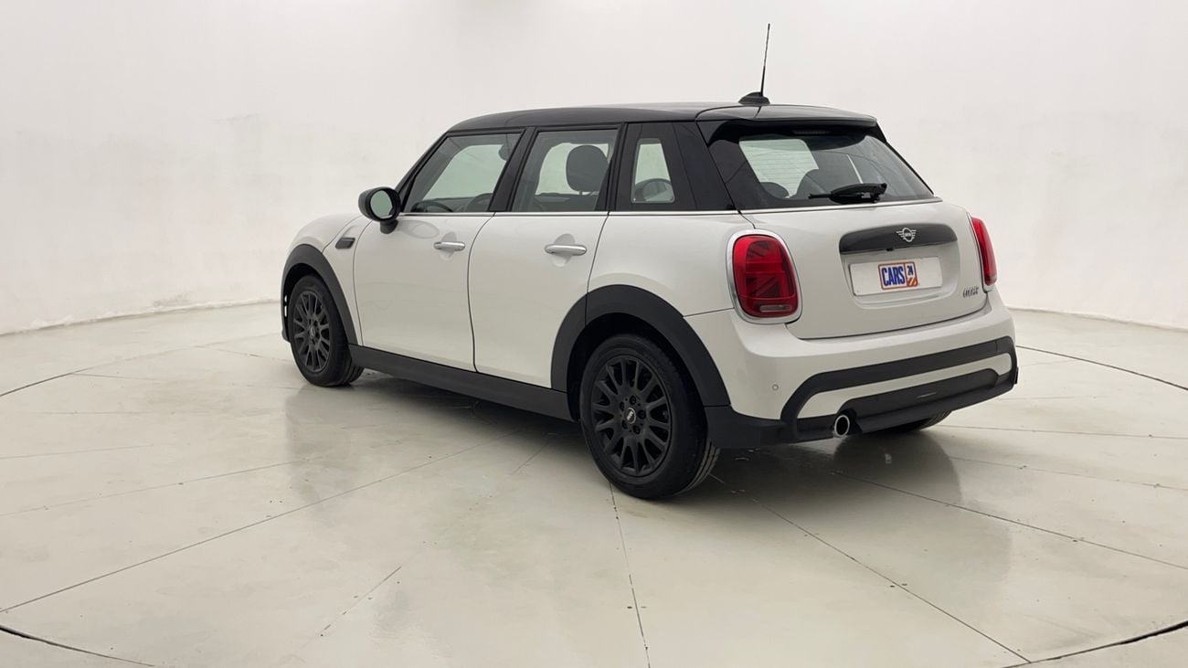 Mini Cooper Std 1.6L STD 1.5 | Zero Down Payment | Home Test Drive