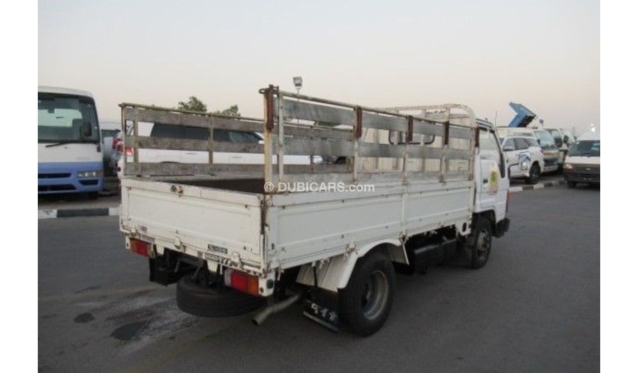 Toyota Dyna TOYOTA DYNA TRUCK RIGHT HAND DRIVE (PM1114)