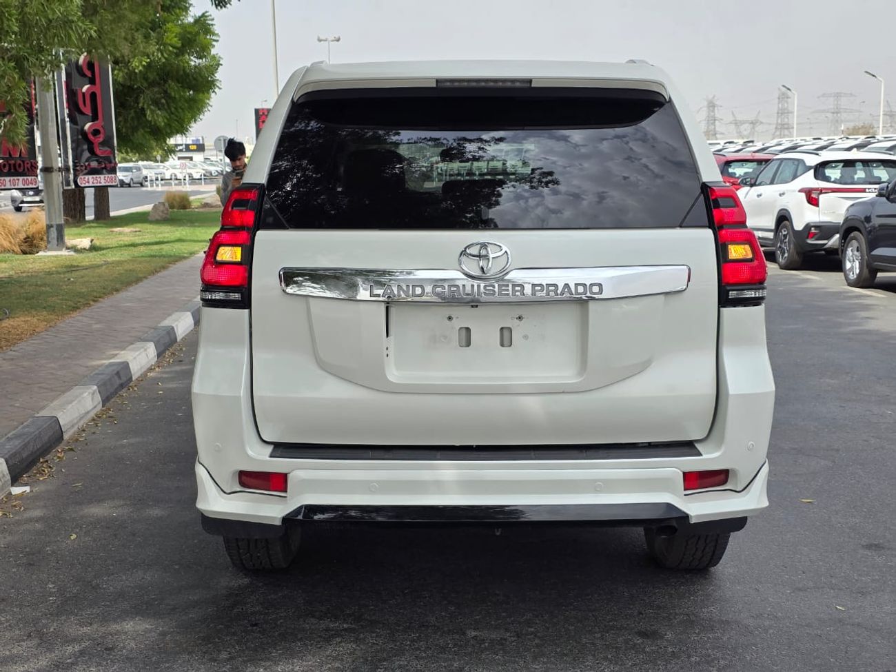 Toyota Prado 2022 shape ,diesel 3.0 liter right hand drive auto transmission